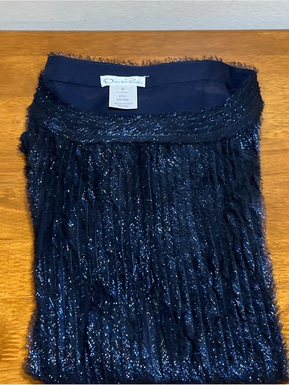 Oscar de la Renta  Deep Navy Textured Front Long-Sleeve Blouse size 2